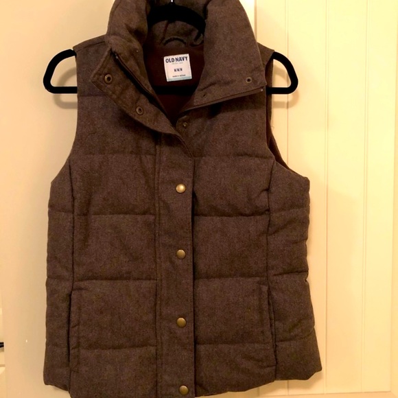 OLD NAVY Puffy Vest - Picture 1 of 4
